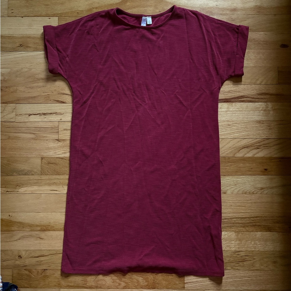 Long deep red casual dress